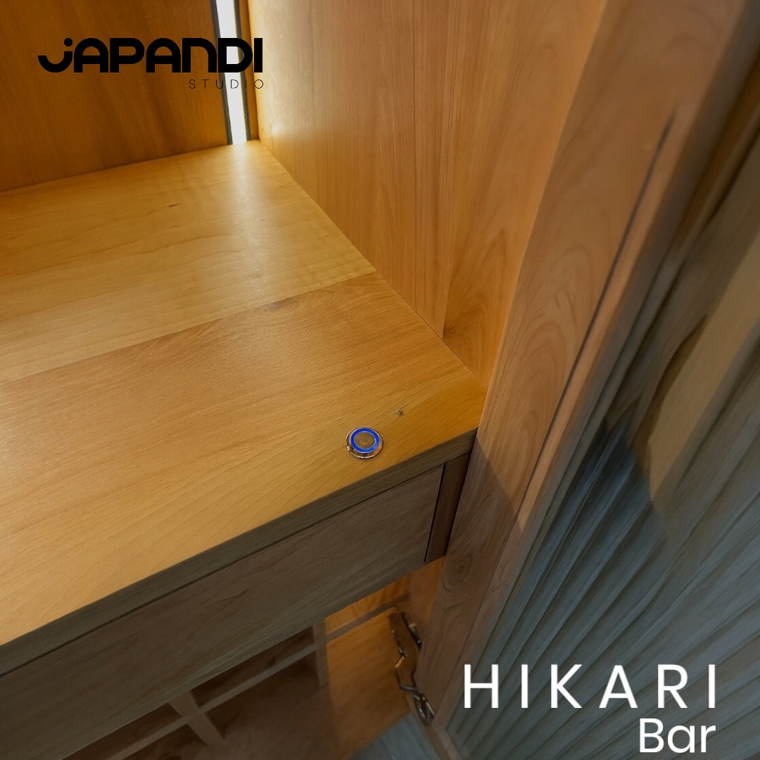 Bar HIKARI